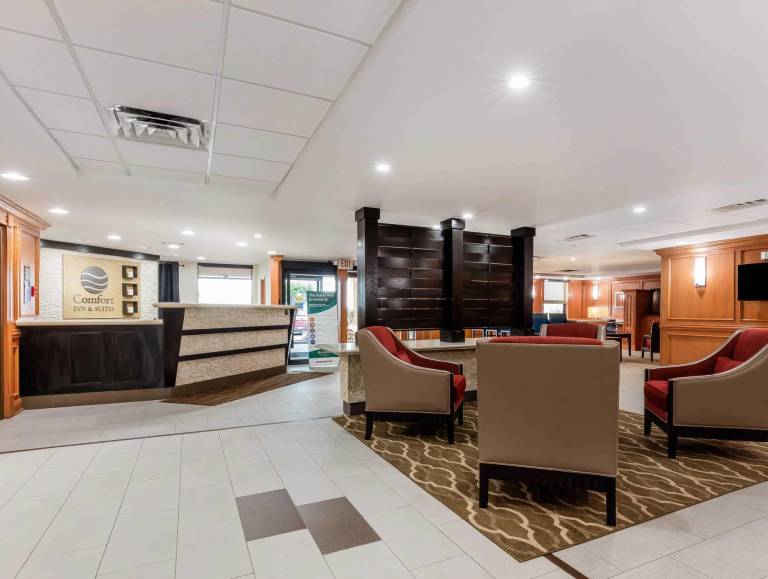 Comfort Inn & Suites Little Rock Airport — photo 3