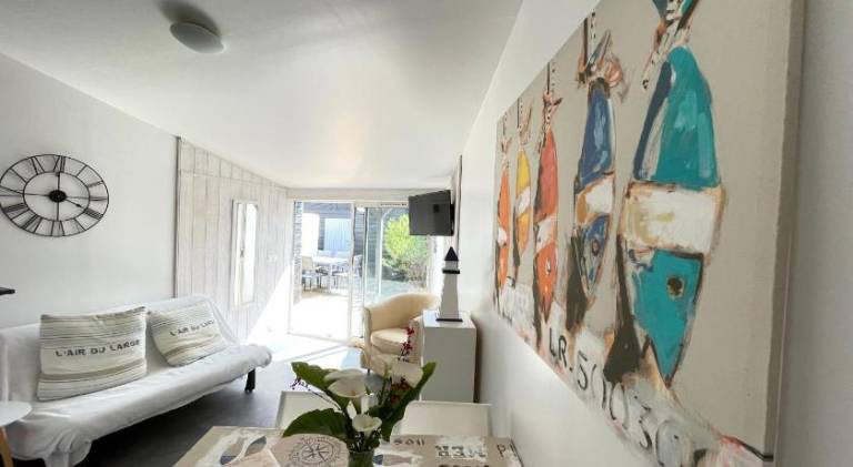 House with terrace | Pets are welcome — photo 2