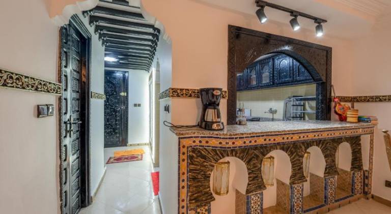 Vacation home with hot tub & pool | Close to Ben Youssef Madrasa — photo 4