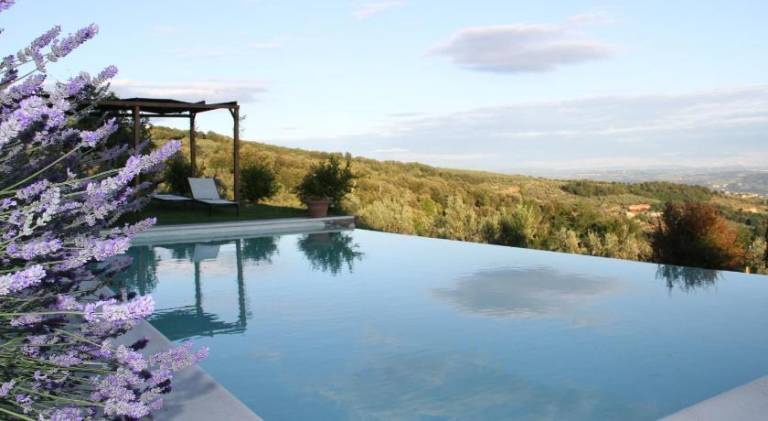 Farm with pool, patio & garden in Vinci