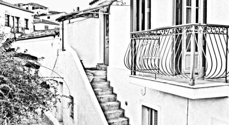 Charming holiday apartment with terrace | Dogs allowed in Poros