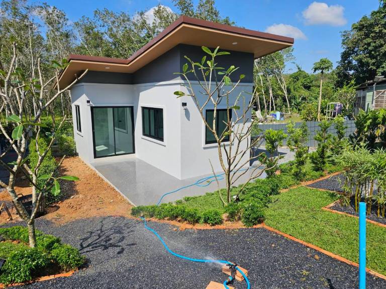 House with patio & garden | Suitable for remote work — photo 4