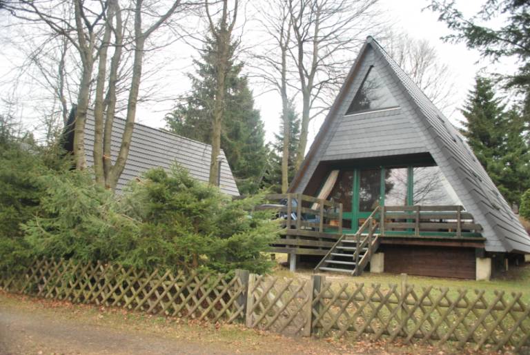Family-oriented lovely holiday park with yard, barbecue & pool | Pets allowed — photo 4