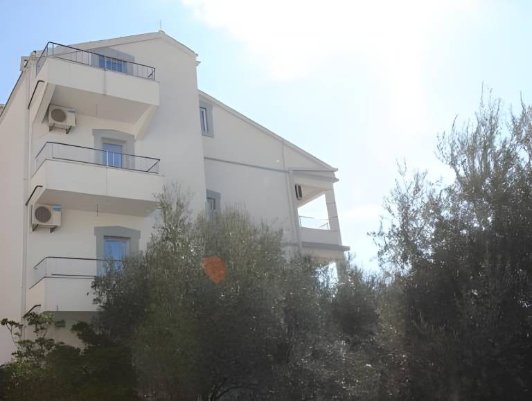 Apartma Buljarica Beach