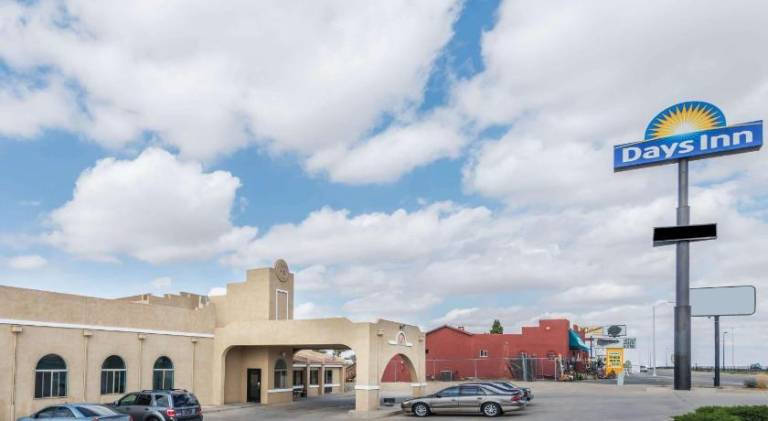 Days Inn by Wyndham Pueblo — photo 5