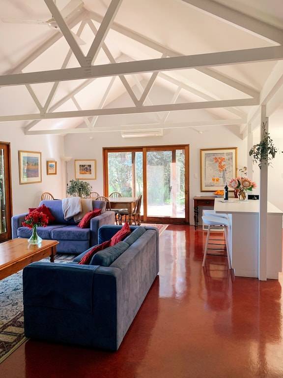 Cottage Blewitt Springs