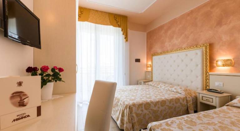 Hotel Miranda — photo 2
