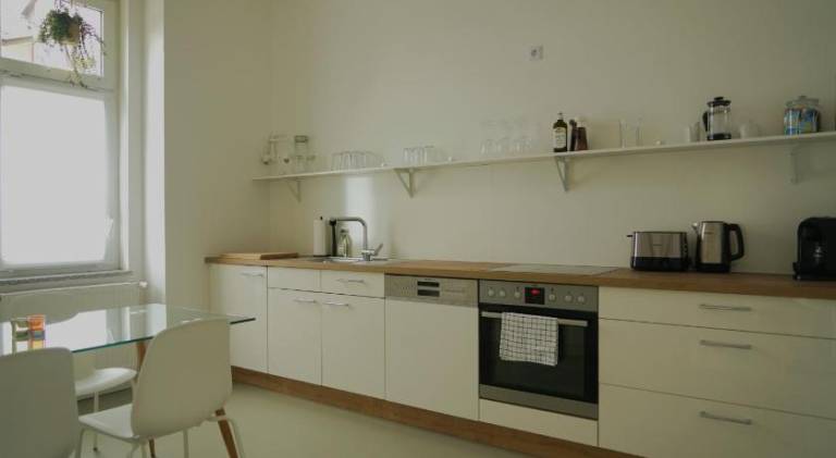 Apartment with 1 room for 4 persons — photo 3