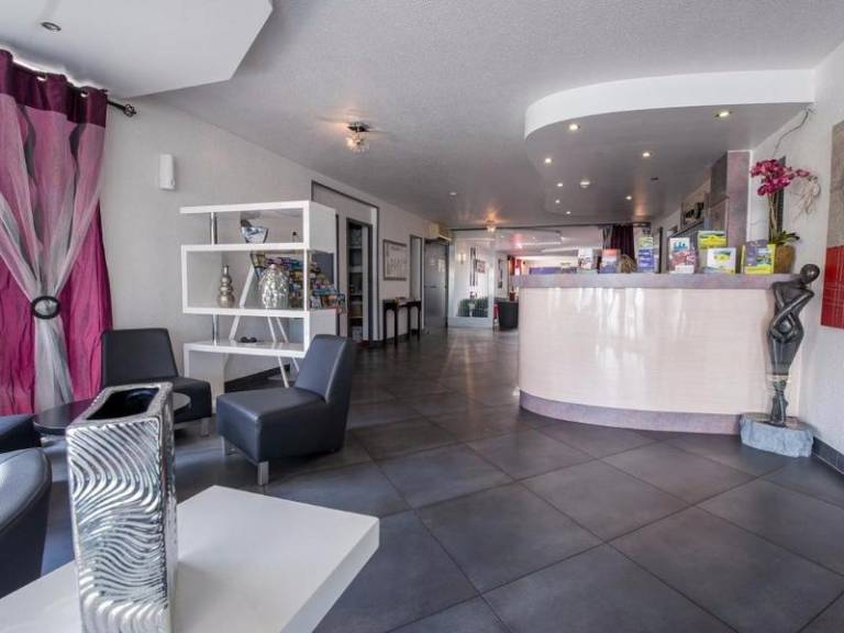 Hotel Le Capricorne in Marmande