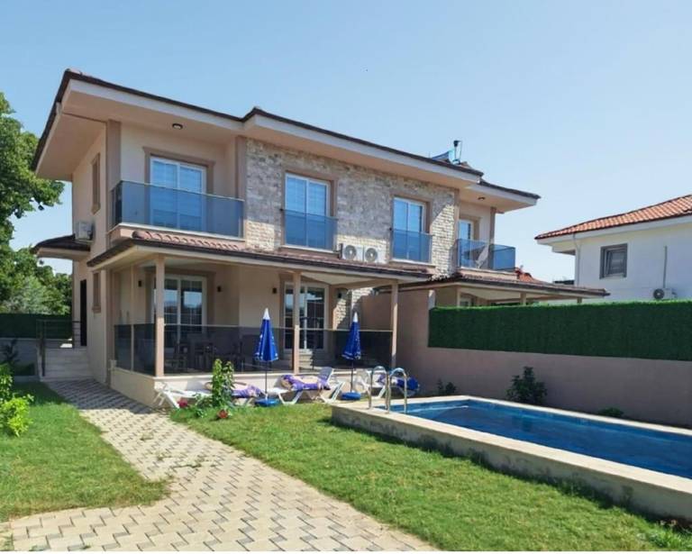 Fully equipped vacation home with terrace, BBQ & pool | Good for workation | Pet-friendly — photo 5