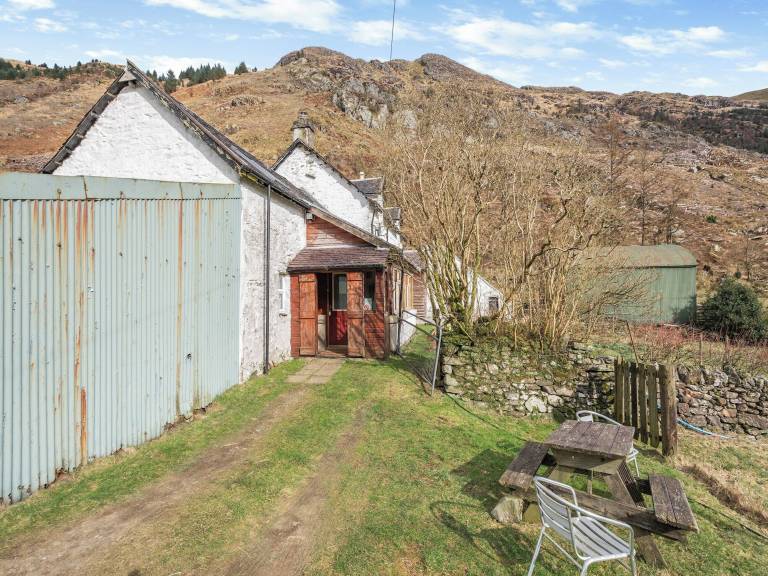 Cabin  Benmore