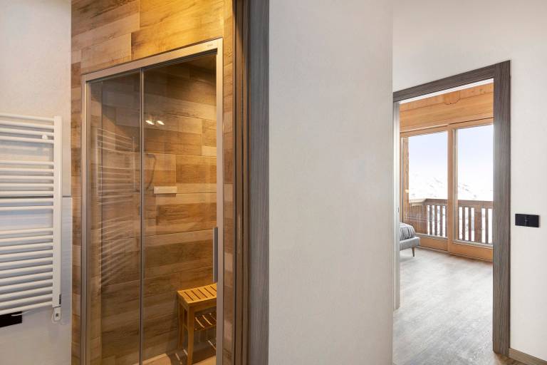 Chalet 'Plaz' with Mountain Views, Private Garden and Wi-Fi — photo 4