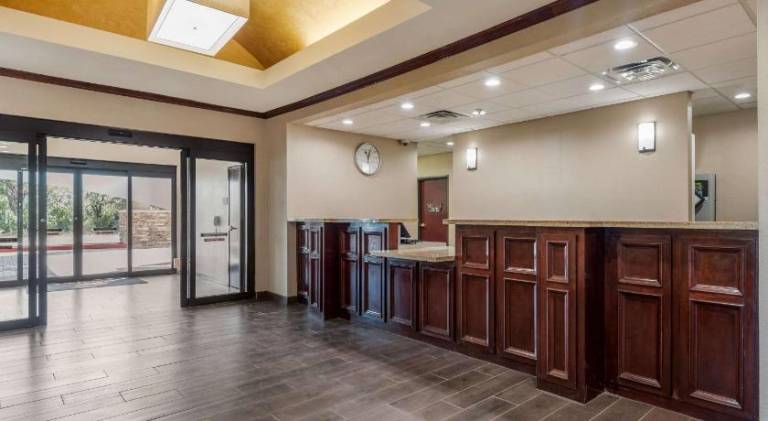Comfort Inn & Suites Big Spring — photo 4