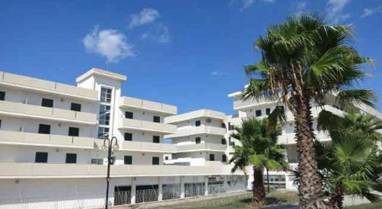 Beautiful serviced apartment with patio | Close to the beach | Pets are welcome — photo 5