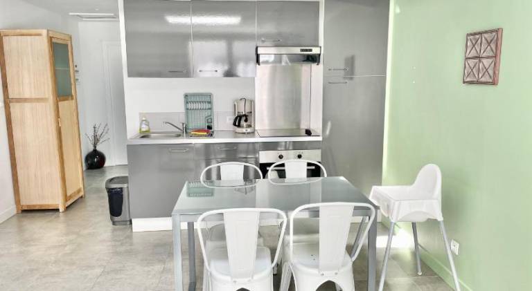 Apartment with 1 room for 4 persons — photo 3