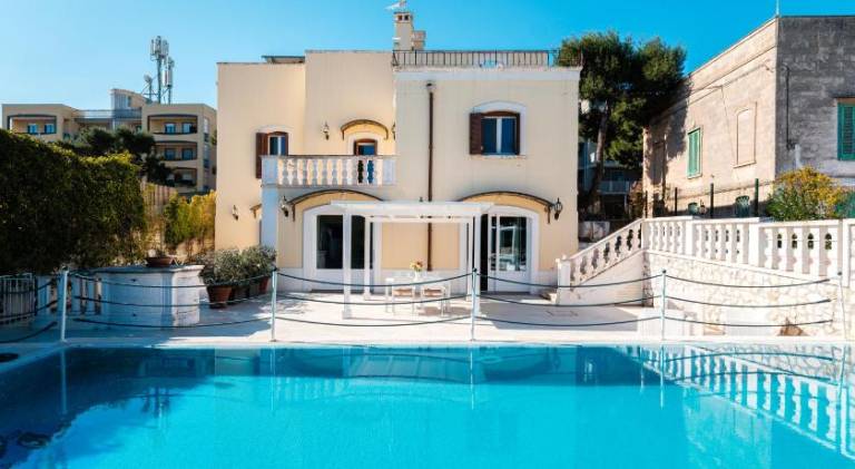 Villa with private pool, yard & patio in Monopoli