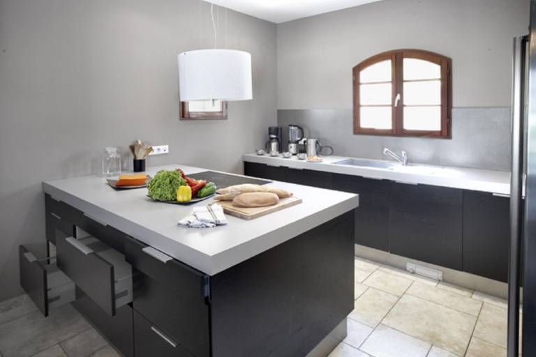 Fully equipped villa with yard, pool & terrace | Nature view | Pet-friendly — photo 4