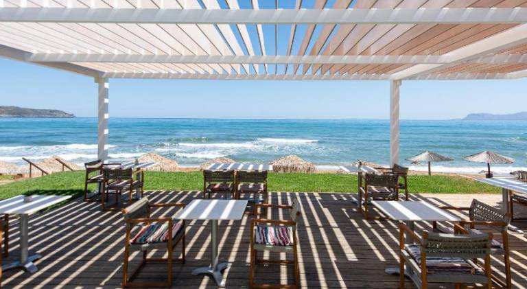 Serviced apartment with pool, terrace & garden | Next to the beach | Pets are welcome — photo 2