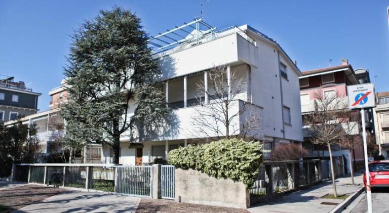 Charming holiday apartment with patio | Close to the beach | Pets are welcome in Gorizia