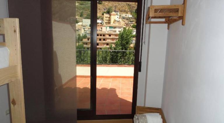 Apartment with terrace — photo 5