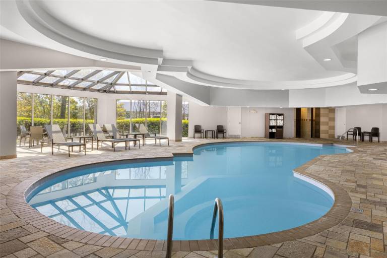 Embassy Suites by Hilton Birmingham — photo 3