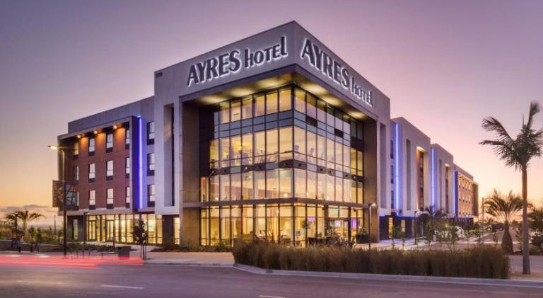 Ayres Hotel San Diego South Chula Vista — photo 3
