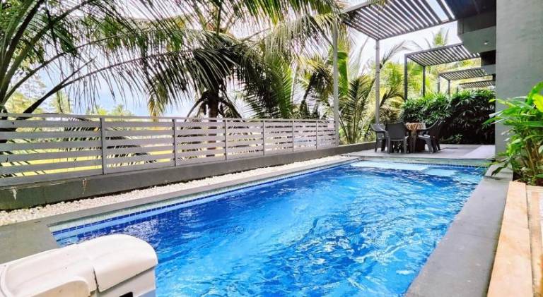Villa with terrace, garden & private pool | Good for workation — photo 3