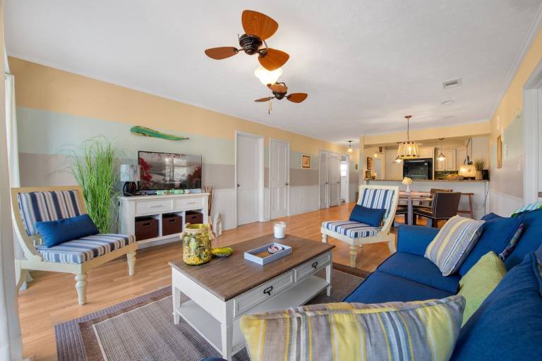 Condo Surfside Beach