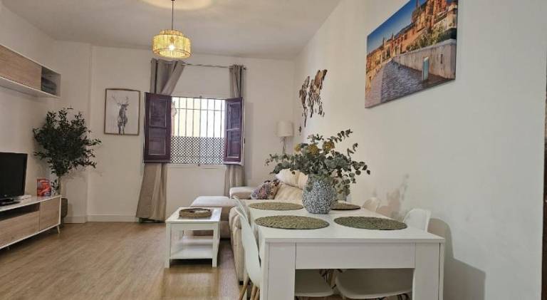 Holiday apartment | Next to Mosque–Cathedral of Córdoba | Pet-friendly — photo 2