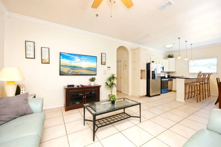 Condo with pool | Sea view — photo 5