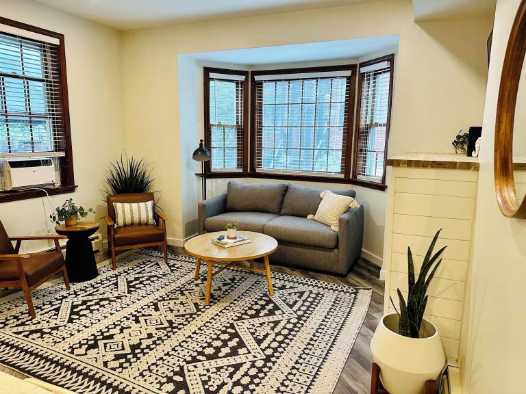 Apartment West End