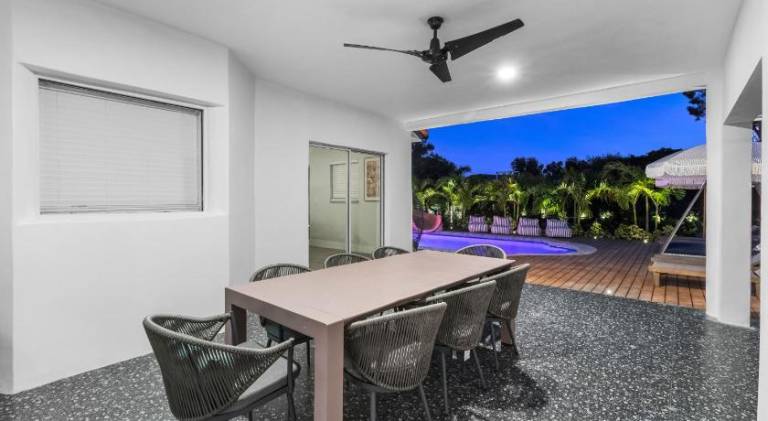 Charming villa with pool | Pets allowed — photo 2