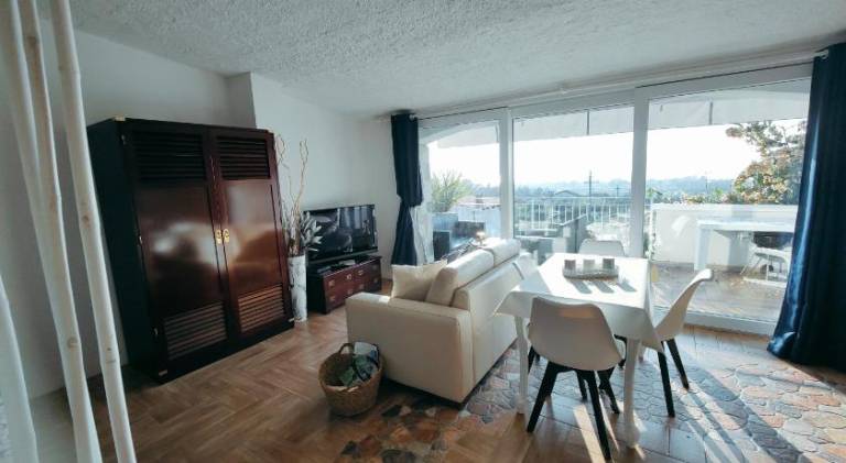 Rental apartment with private pool, terrace & garden | Suitable for remote work — photo 2