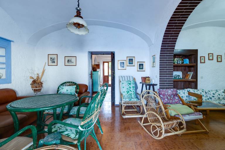 'Casa Elena' with Sea View, Terrace, Balcony & Wi-Fi — photo 5