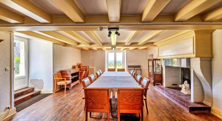 Ample house | Pets allowed — photo 3