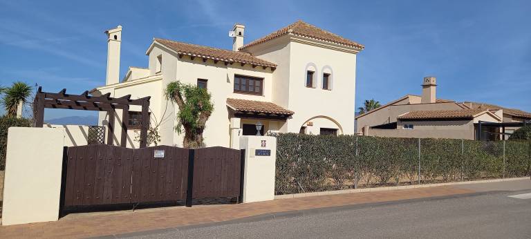 Villa Fuente Alamo