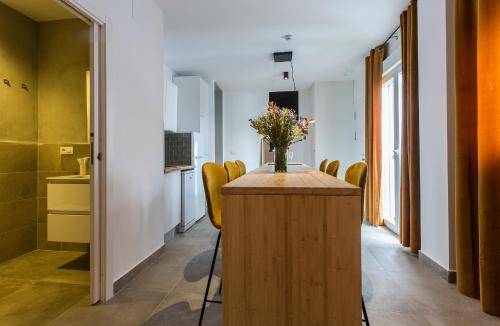 Rental apartment with patio | Close to Alcázar of Jerez de la Frontera — photo 3