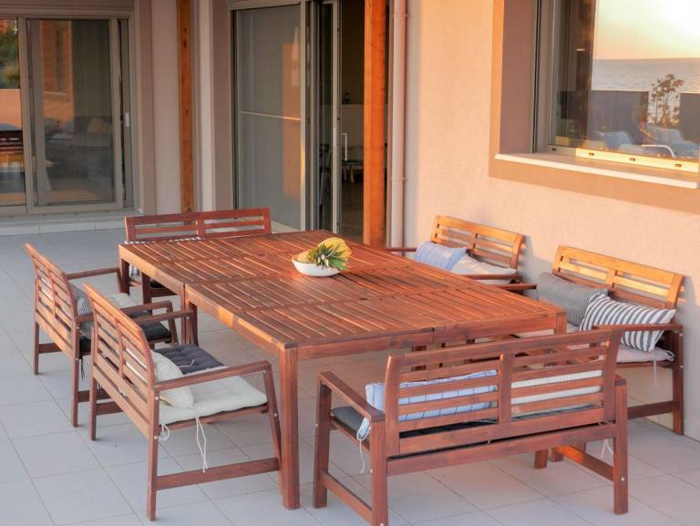 Children-friendly villa with barbecue, private pool & yard | Dogs allowed — photo 2