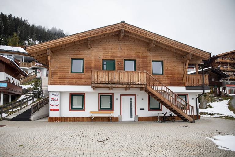 Chalet Hirsch ist im Ländlichen Stil eingerichtet — photo 2