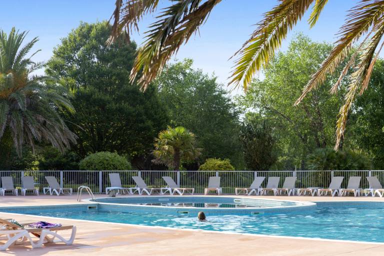 Children-friendly house with pool & garden | Pets are welcome — photo 3