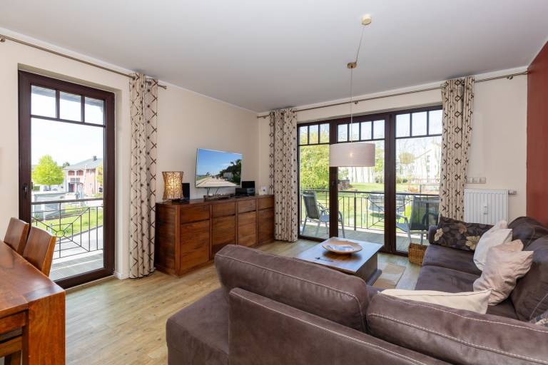Tolle Eck-Wohnung am Yachthafen mit zwei Balkonen und einem Ausblick zur Ostsee — photo 5