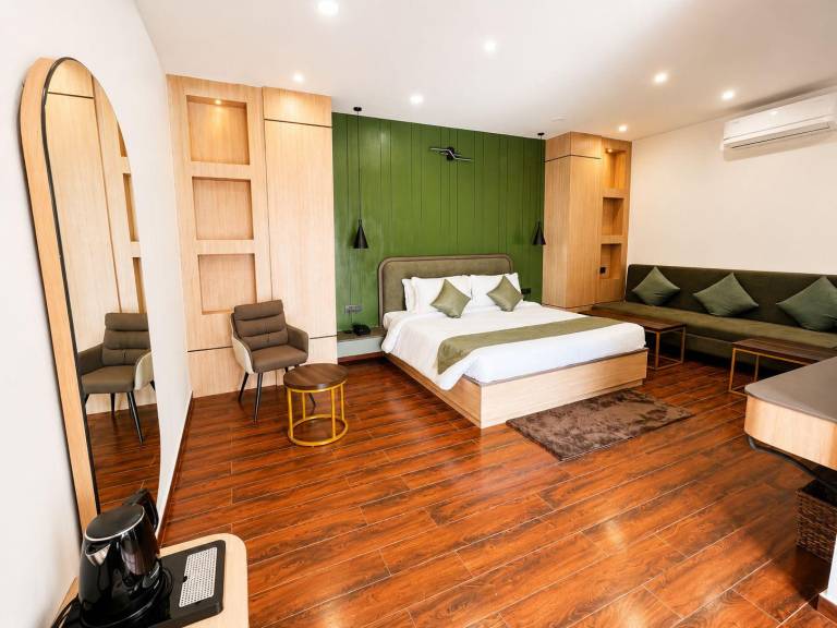 NANDAN INN