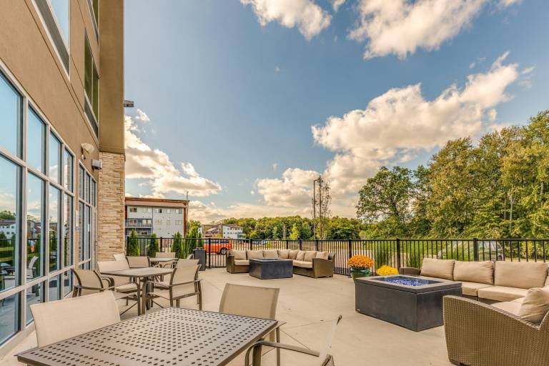 Holiday Inn Express & Suites Okemos - University Area By IHG — photo 3