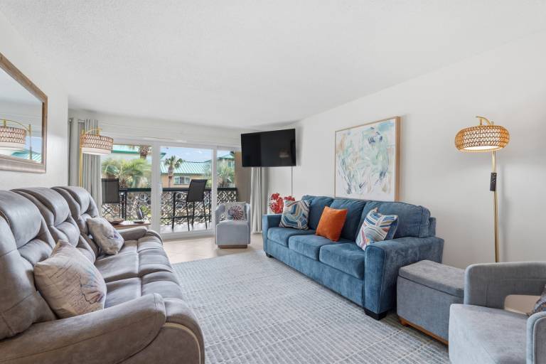 202C - 2BR/1 Bath at Seaspray Condos on Okaloosa Island, Fort Walton Beach, Fl — photo 2
