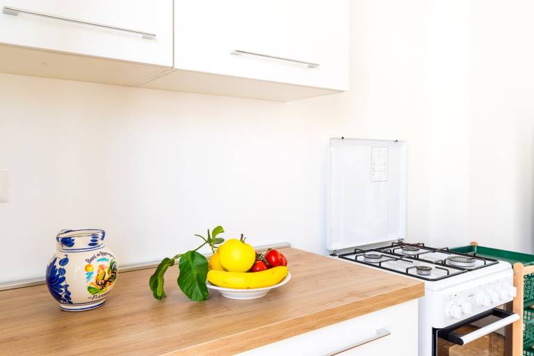 Rental apartment with patio | City view — photo 4