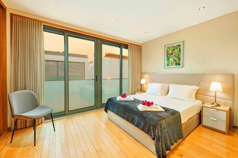 TAVIRA SUITES LIMOEIRO Town Centre