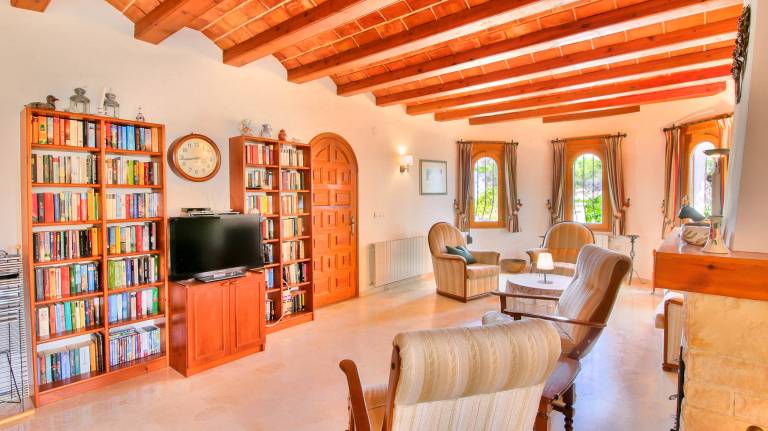 Fully equipped nice villa with private pool, grill & garden | Pets allowed — photo 5