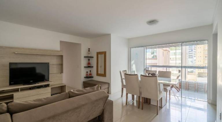Rental apartment with 3 rooms for 6 persons — photo 2