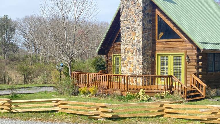 Cabin Pipestem Resort State Park
