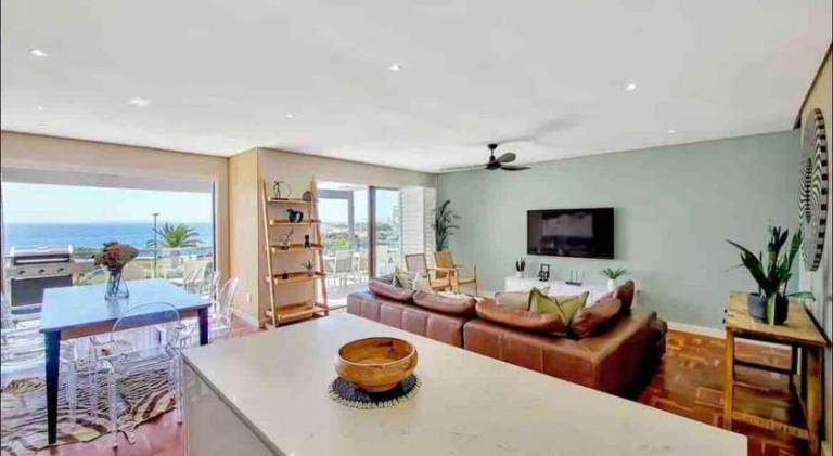 Rental apartment with pool — photo 2